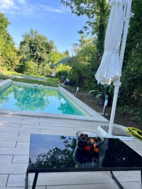 Tallian Lodge